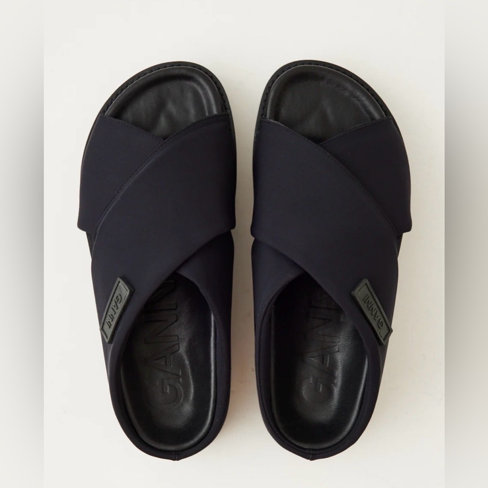 Ganni woman’s Black Crossover Platform Slides Sz 42